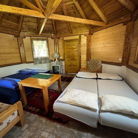 Отель Rafting Kamp Dvije Vrbe Фоча Экстерьер фото