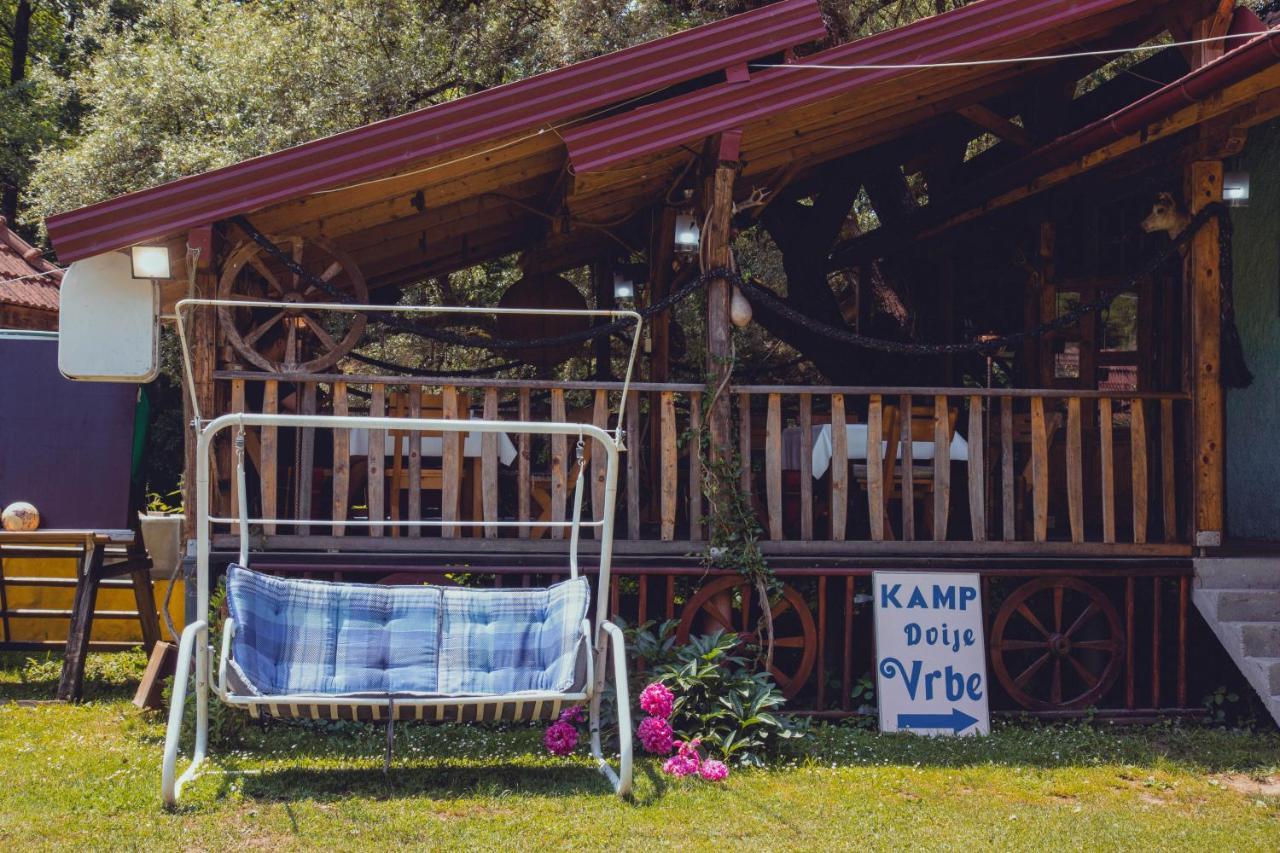 Отель Rafting Kamp Dvije Vrbe Фоча Экстерьер фото